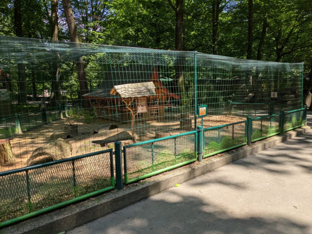 Meerschweinchengehege mit Netz