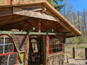 Wunderschönes Waldschlösschen